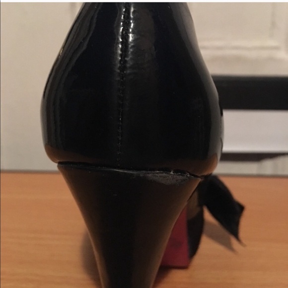 Paris Hilton Open Toed High Heels - Picture 8 of 8